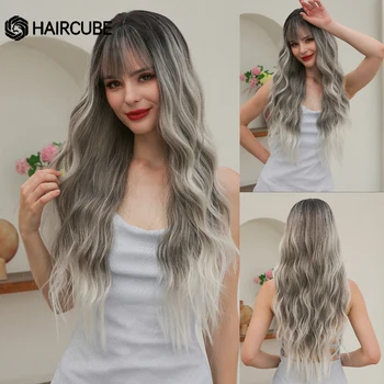 HAIRCUBE Дълги Вълнообразни Натурален Синтетични перука Сив цвят Омбре от естествена коса с бретон за жени, Огнеупорни перука за cosplay за всеки ден и парти