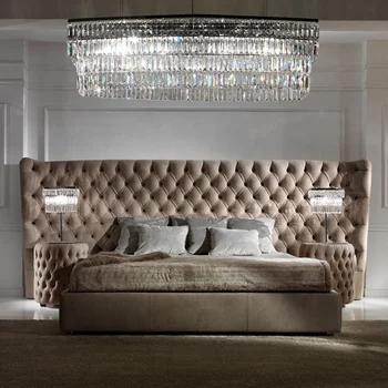 Лека Луксозно обзавеждане за спални с най-новите дизайн от дърво Кралски размери, Двойно легло с пълна рамка от хохолка с голям таблата